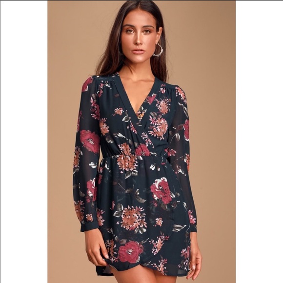 Lulu’s Pretty Pretender Navy Floral Print Dress XS